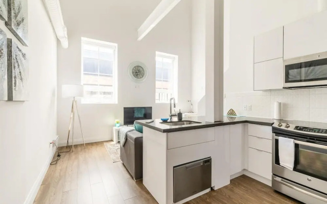 2 Storey Loft Gym Free Parking