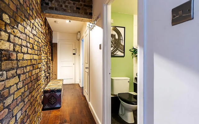 Charming Shoreditch Apartment