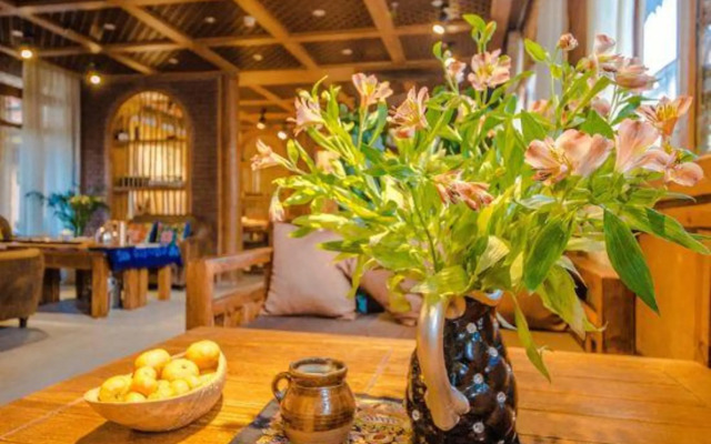 Mehome Boutique Fuxinglong Branch