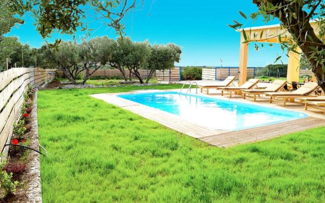 White Lake Holiday House