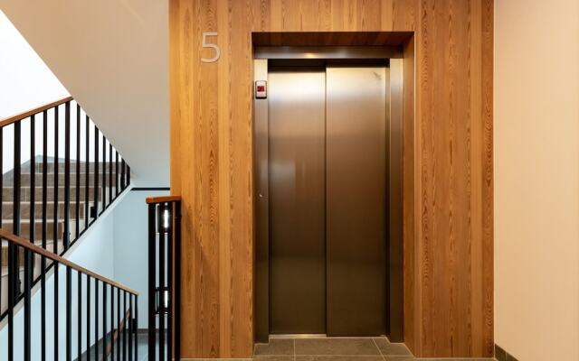 Apartment Warsaw Woronicza by Renters