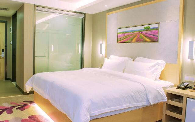 Lavande Hotel Zhuhai Aviation New Town airport