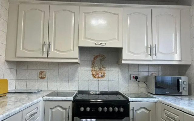 Edgbaston Birmingham Apartment