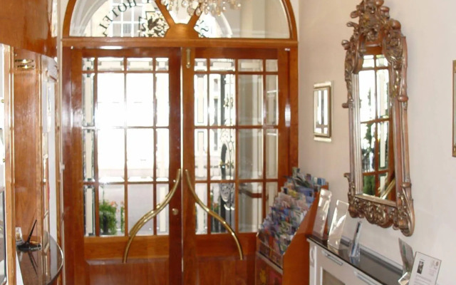 St George Hotel