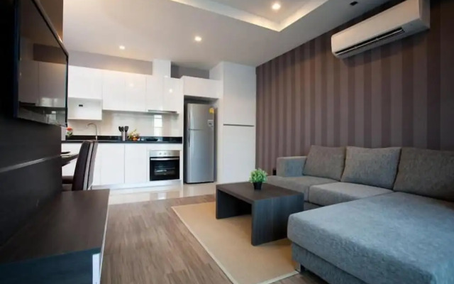 J Residence Thonglor 8