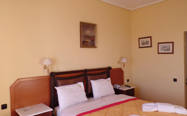 Cavo D'Oro Hotel