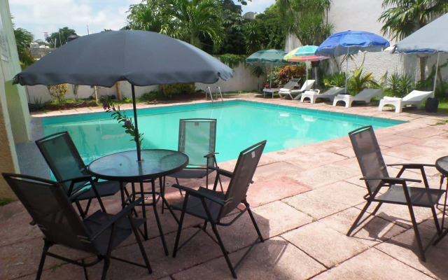 Ikaro Suites Cancun