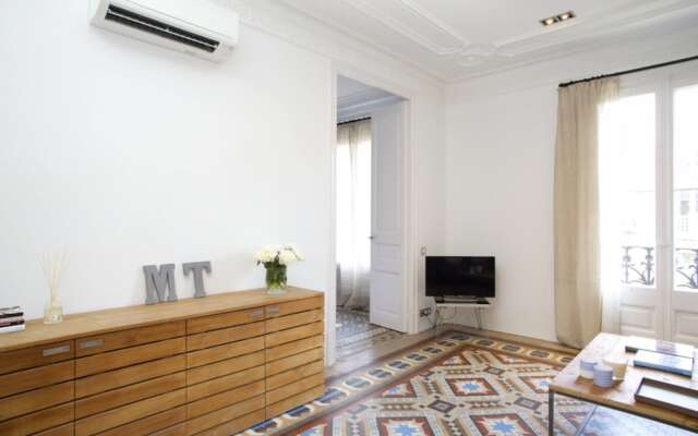 BarcelonaForRent The Claris Suites