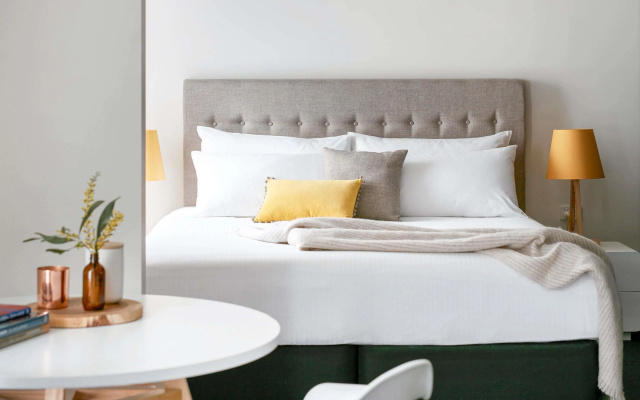 Art Series - The Watson – Guest Rooms – Adelaide