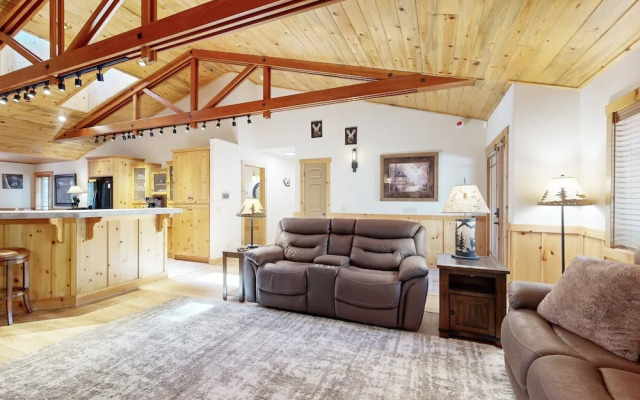 Stony Creek Retreat #708