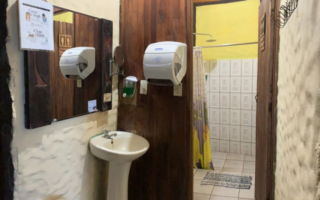 Cabinas Vista Al Golfo - Hostel