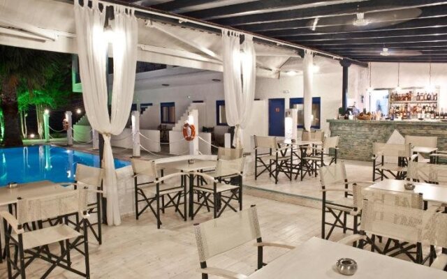Ariadni Blue Hotel