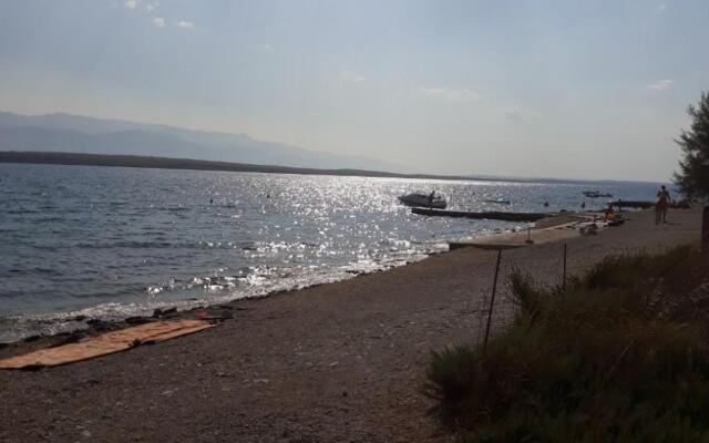 Island Of Love - A1(4+1)