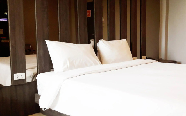 B2 Buriram Boutique & Budget Hotel