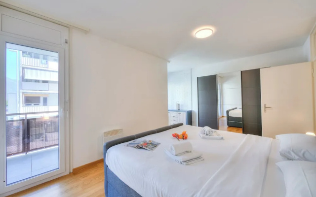 Locarno Place