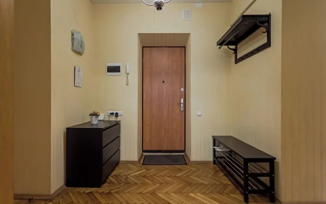 Stylish apartment near the railway station