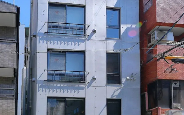Hotel Land Mark Namba101