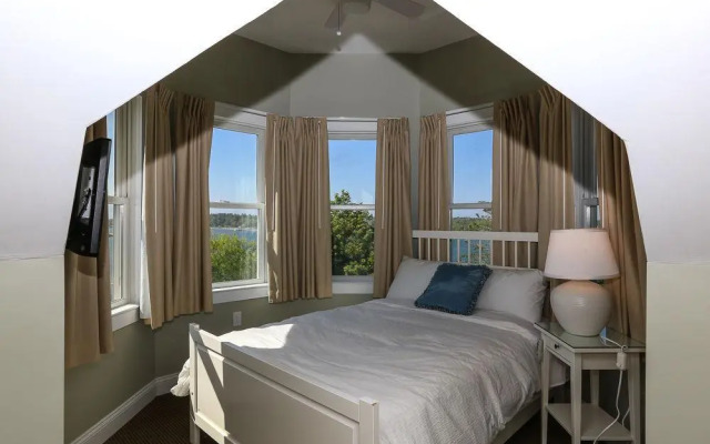 The Inn on Onset Bay