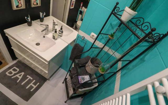 Amina's Apartment
