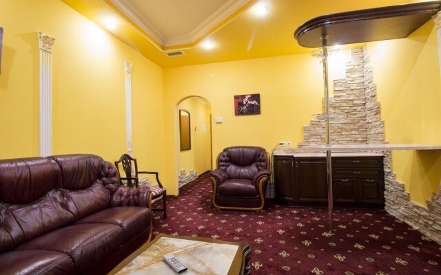 Tiso Hotel