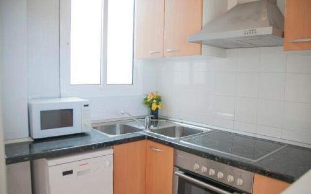 Feel at Sants Apartments