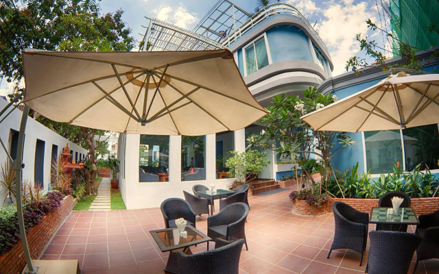 The Blue Corner Boutique Hotel