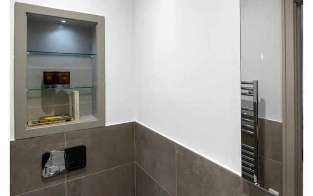 Finchley Modern Studio Apartments L