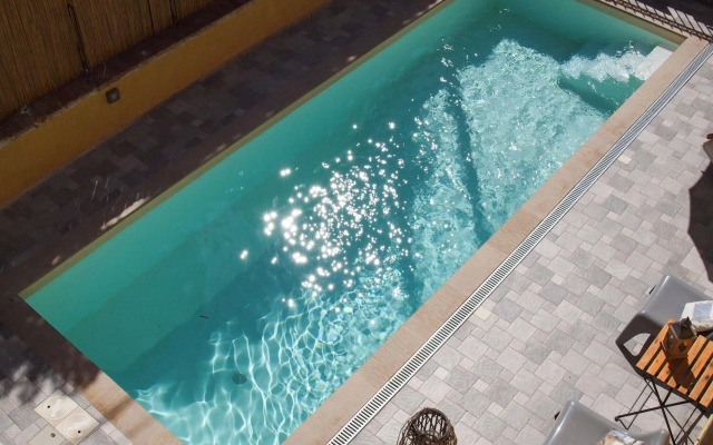 B Residence in Glyfada