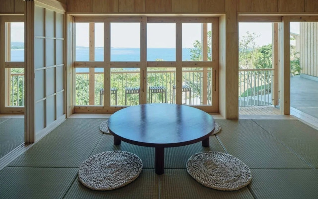 YAWN YARD Kouri Island