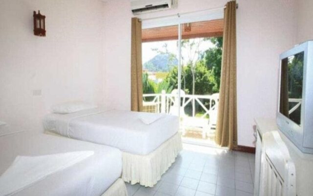Chom Tawan Resort