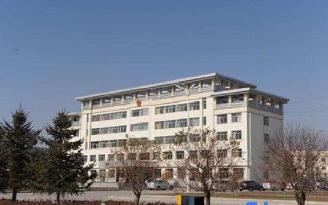 Yulong International Hotel