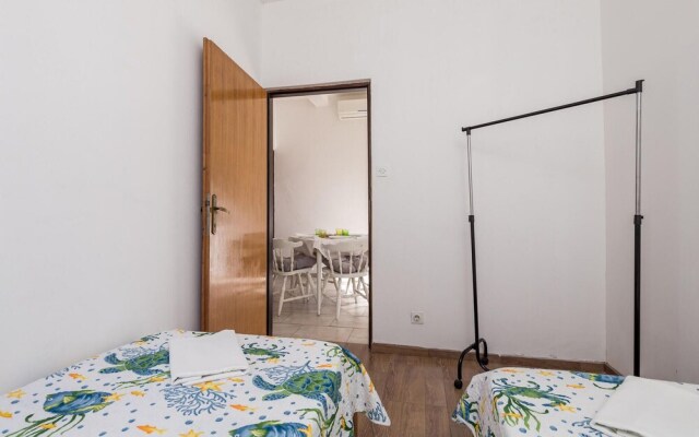 Nice Apartment in Banjol With 2 Bedrooms and Wifi