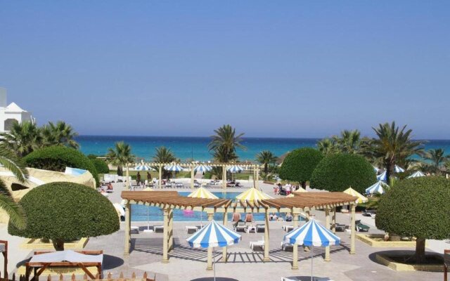 Thapsus Beach Resort