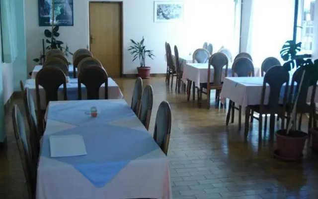 Guest House Podgorje