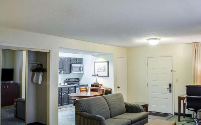 SureStay Studio by Best Western Pensacola