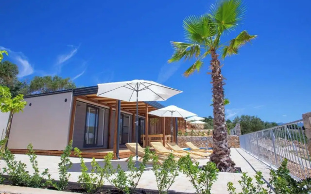 Lastura Mobile Homes