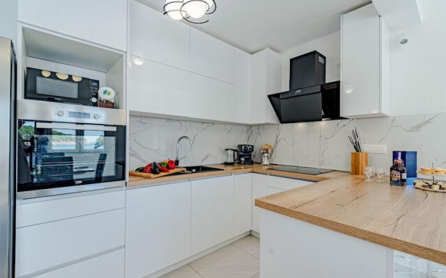 Beautiful Home in Blato With 7 Bedrooms, Wifi and Outdoor Swimming Pool