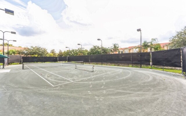 2 bedroom Tampa Condo at Private Golf Course 2 Condo by RedAwning