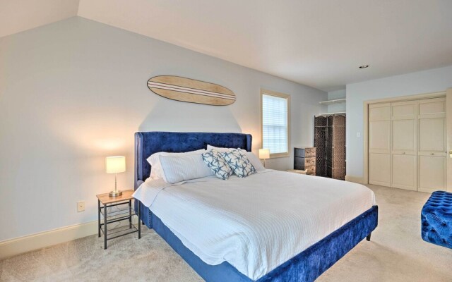 Beachfront Urbanna Home w/ Gas Grill & Deck!