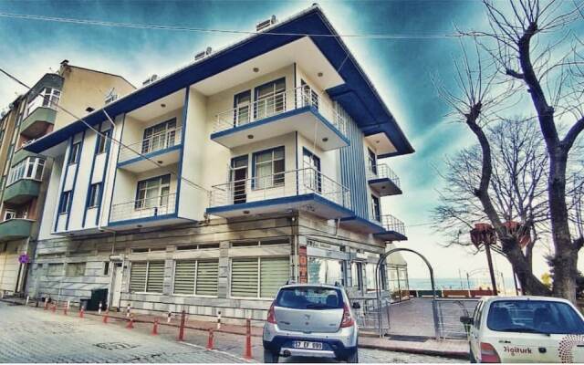 Saymoz Hotel