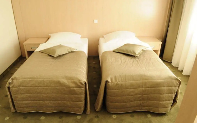 Cieplice Hotel