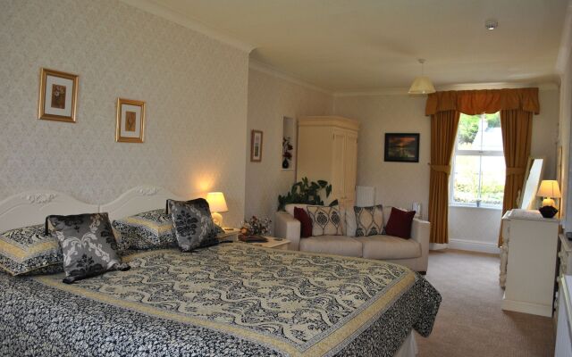 High Fold Guest House