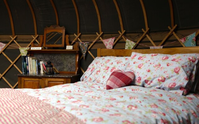 Wye Glamping