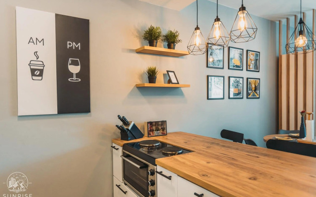 Sunrise Luxury Apartment