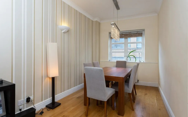 Flat Near Liverpool Street With 2 Bedrooms