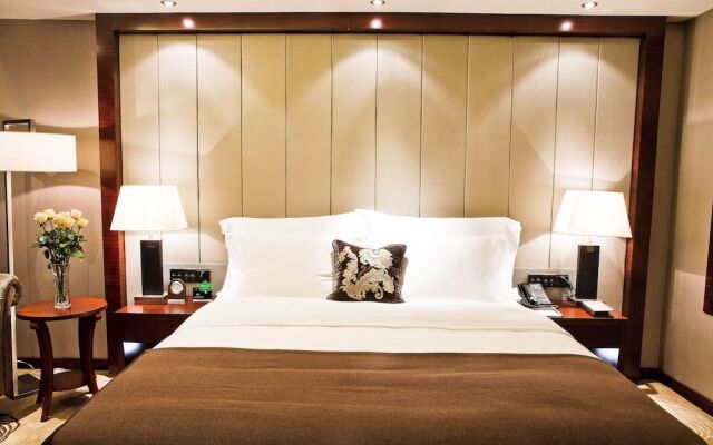 Shenzhen Fuqinglong Huatian Hotel