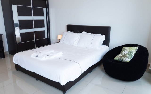 Arte Plus By IV Suites KLCC