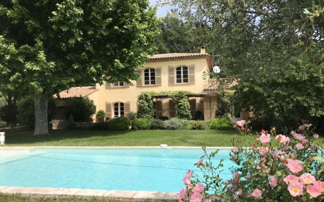 Villa La Bastide Comfortable Vacation Home