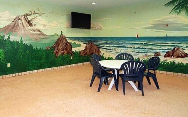 Holiday Inn Express & Suites Bridgeport by IHG