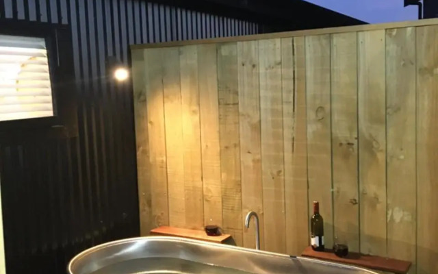 Skylight House with Stunning Outdoor Bath